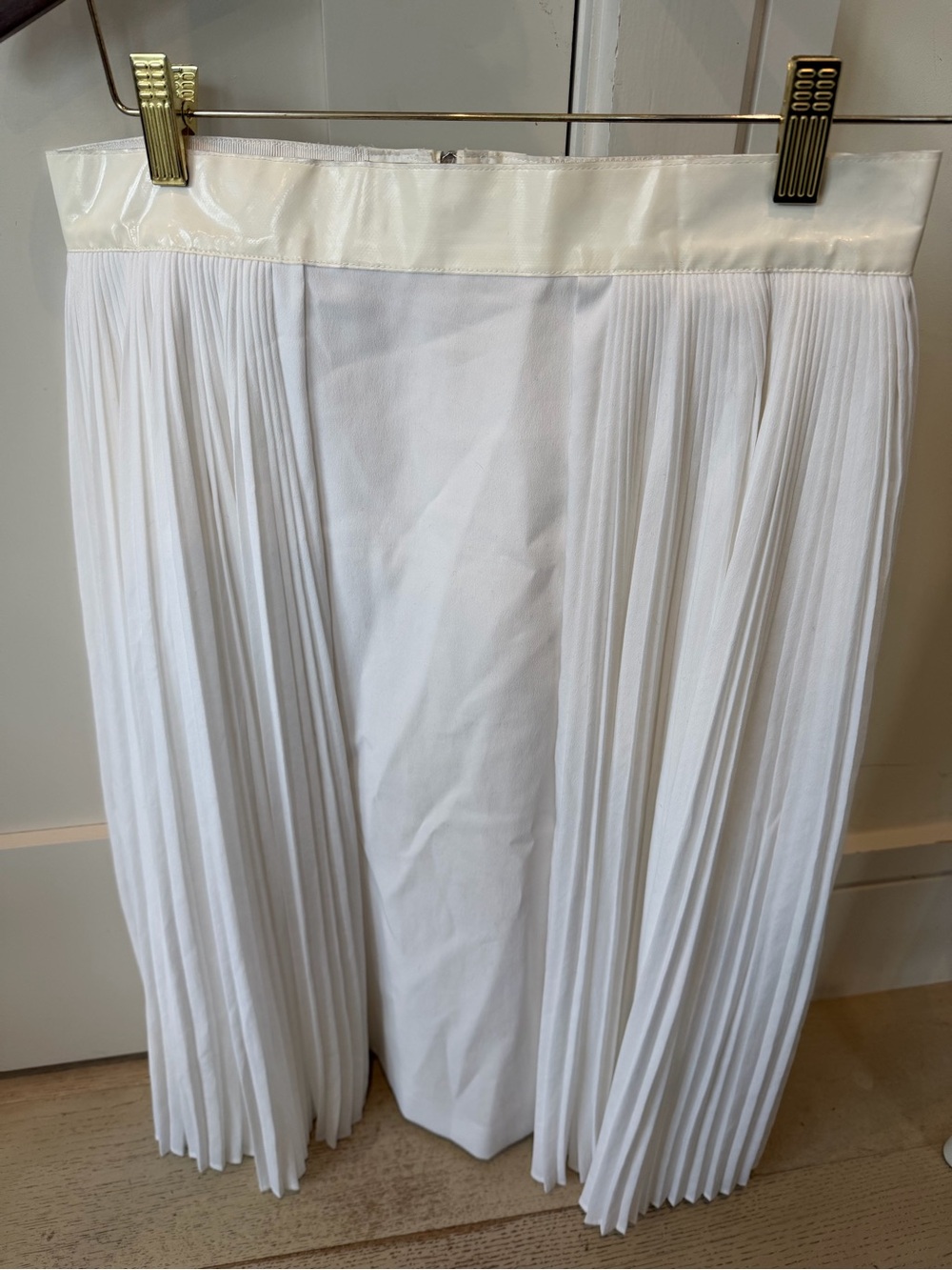Sportmax Ivory Pleated Skirt